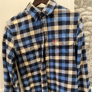 Fjallraven Men’s Flannel Shirt.